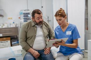 
Entenda como o Conexão Saúde apoia quem enfrenta a obesidade
