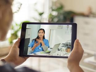 
Alta dos casos de Covid e gripe provoca aumento do tempo de espera no Pronto Atendimento Online
