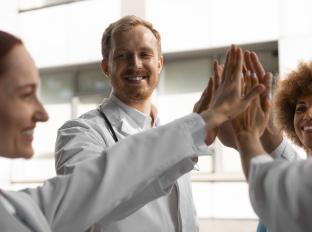 
Cemig Saúde celebra recorde histórico no IDSS e 10 anos de excelência
